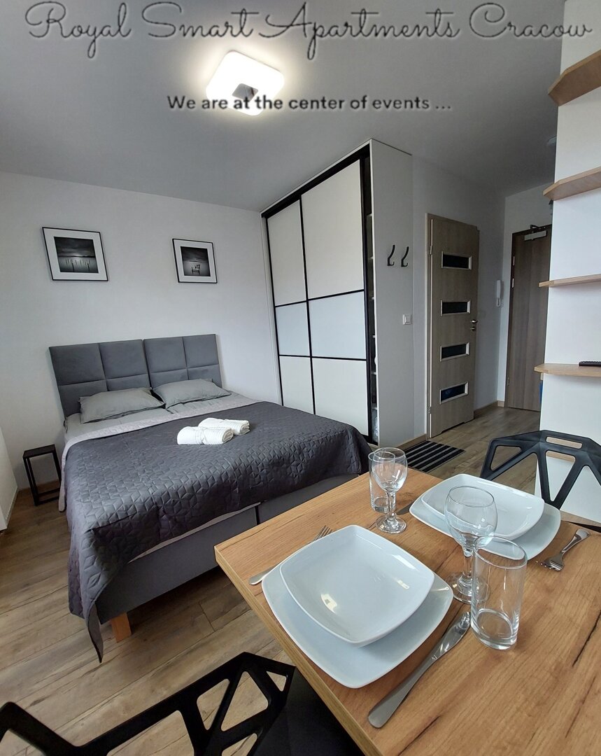 pokój dwuosobowy z balkonem